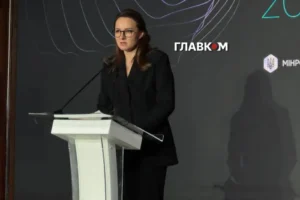 Свириденко: Уряд продовжує курс на децентралізацію та розвиток громадської інфраструктури