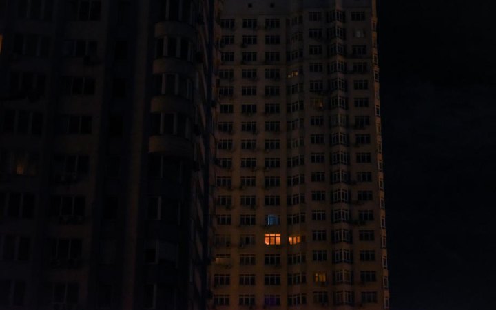Графіки відключень на 3 квітня: інформація від Укренерго