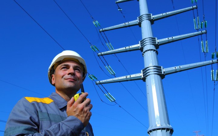 Сьогодні через обстріли та негоду є знеструмлення