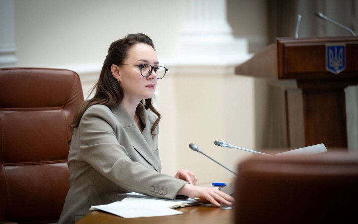 Уряд продовжив дію тарифу на електроенергію 432 грн за кВтгод новини LB.ua