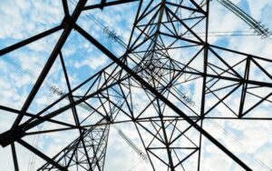 Знеструмлення в чотирьох областях через обстріли та негоду новини LB.ua