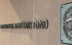 МВФ почне обговорення з Україною перегляду програми EFF